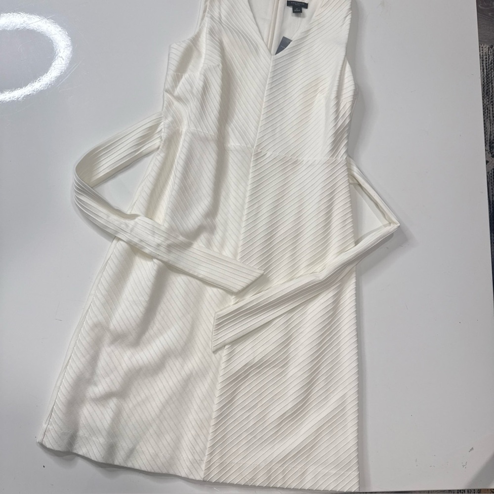 ANN TAYLOR Sleeveless Petites White Lined Dress Women's Sz 0P Zipped Back A0501